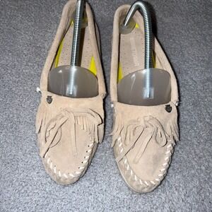 Minnetonka Kilty Suede Moccasin Shoes Stone Fringed Tie Detail Women's Size 8.5